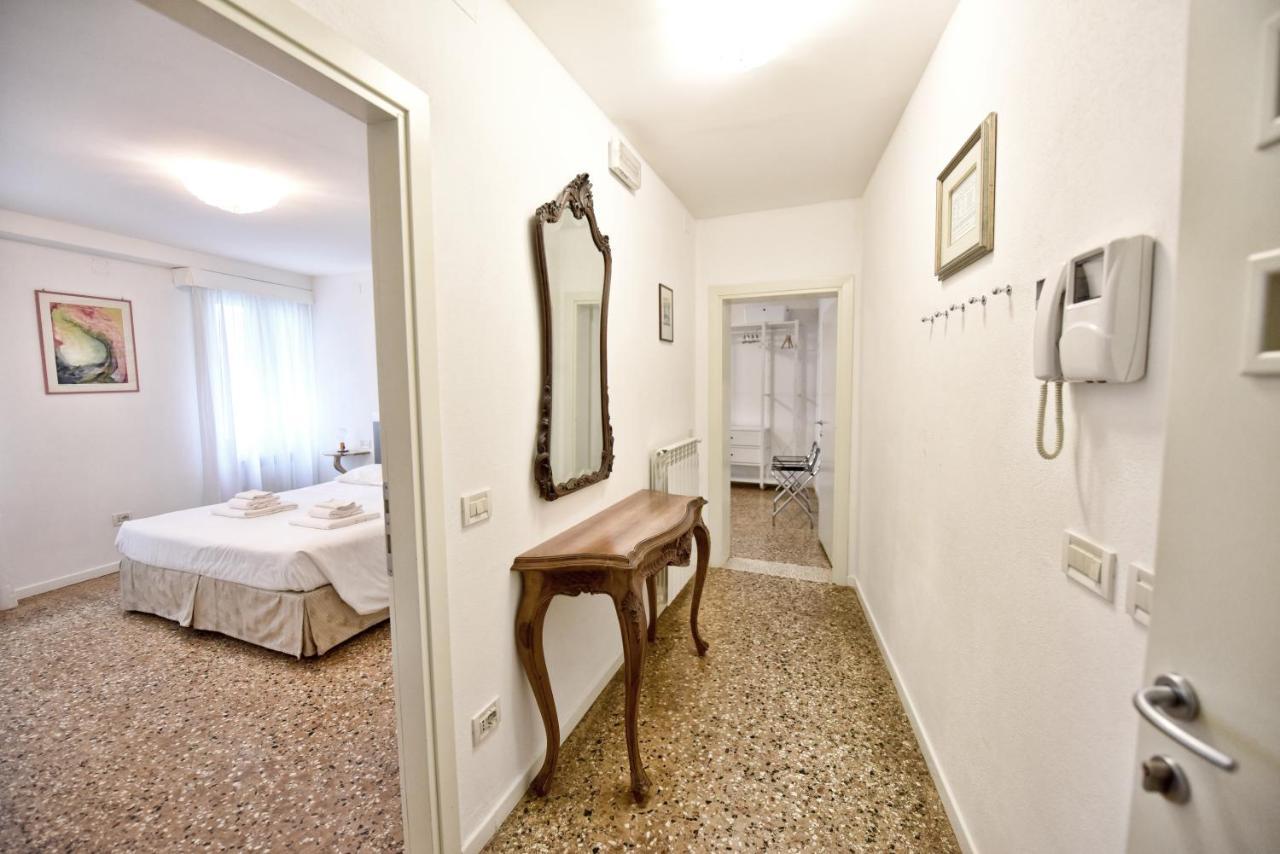 True 2 Bedrooms In The Heart Of Castello Venecia